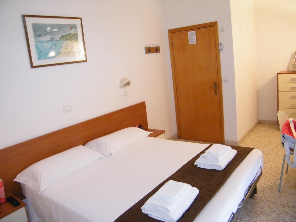 Hotel Nuovo Fiore Cattolica Quarto foto